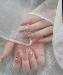 -RL Nail·瑞丽美甲美睫品牌原创店