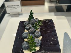 蓝莓酸奶芝士蛋糕-威珀斯酒店·珀萃美食餐厅