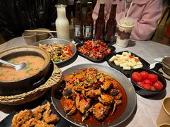 -巴厘龙虾·榜首油焖大虾(音乐学院·沿江酒馆店)