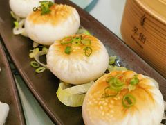 京葱煎烹胡椒包-翠园(广州太古汇店)
