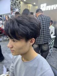 -米可造型烫发染发