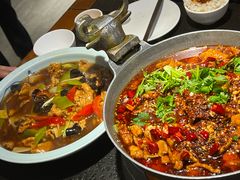 -万重锦·人文川菜馆(骡马市店)