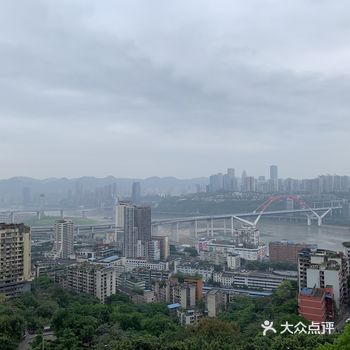 人也比较多一定要注意安全