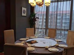 包厢-羲和雅苑•北京烤鸭(平安国际金融中心店)