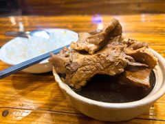 -万和春排骨砂锅米饭(湖北路店)