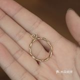 以全网最火的司藤姐姐为灵感设计的钻戒，美哭了[加油]