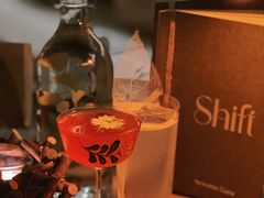 -Shift cocktail bar鸡尾酒吧