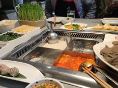 -海底捞火锅(珠影星光城夜宵主题店)