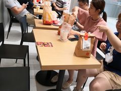 -麦当劳(徐汇漕溪北路百脑汇店)