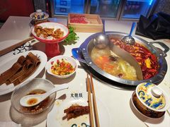 -大龙燚火锅(天安云谷店)