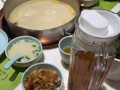 -洪氏嗨捞·猪肚鸡火锅(阳光天地店)