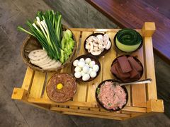 -岗上渣渣老火锅(两路口店)