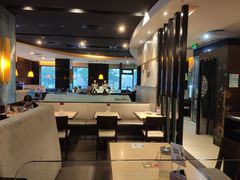 -必胜客(机场路店)