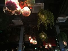 -胡桃里音乐餐厅(陶溪川店)(川湘赣菜·世界百大酒庄直供红酒·音乐表演)