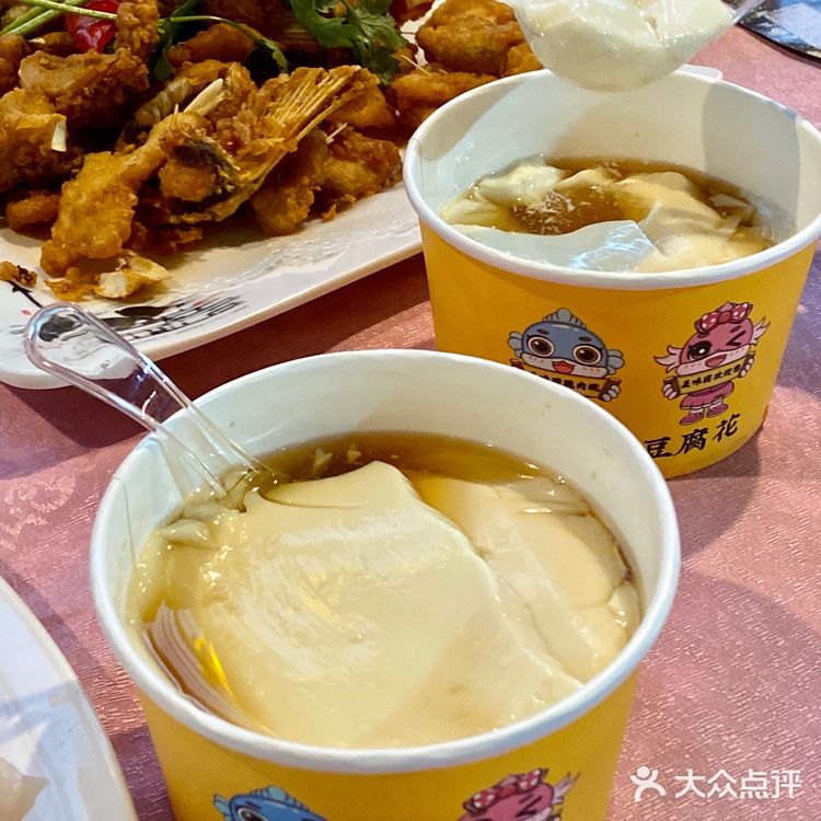 怎么回事呀？这家中山脆肉鲩火锅挤满了游客！！