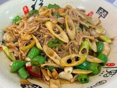 -何永光123鲜牛肉馆(1号店)