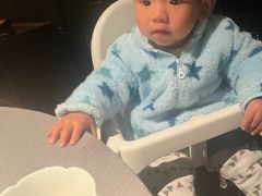 -左庭右院鲜牛肉火锅黑金店(陆家嘴中心店)