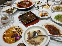 -毛家饭店·30年融合新湘菜(汉峪金谷店)