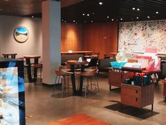 -星巴克臻选(北京凤凰汇店)