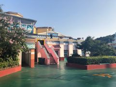 -平湖九龙山乐满地水上乐园