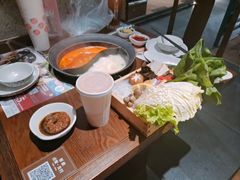 -呷哺呷哺(松江开元店)