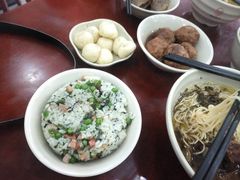 -佬钱湾仔(衣裳街店)