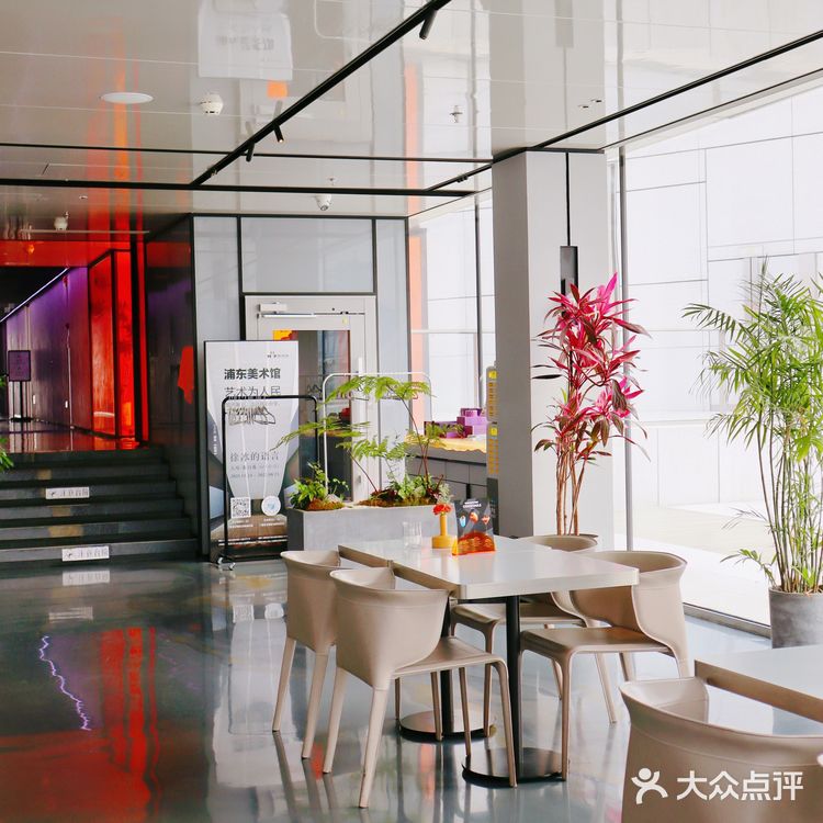 外滩探店|江景餐厅天花板我找到了！ 