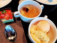 -唐拉雅秀酒店-西锦汇空中BBQ·思创餐厅