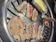 -木槿花韩式炭烤·熟成肉工坊(孙文东路店)