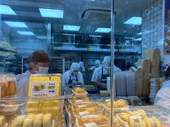-鲍师傅糕点(江苏路店)