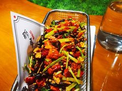 -那家老院子东北菜·饺子·小鸡炖蘑菇(艳华街店)