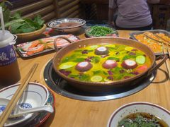 -洱火云南酸菜牛肉火锅(石景山当代商城店)