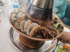 -一口猪海鲜浑锅·东北家常菜