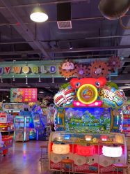-卡通尼乐园(银泰店)