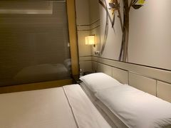 -上海宝华万豪酒店