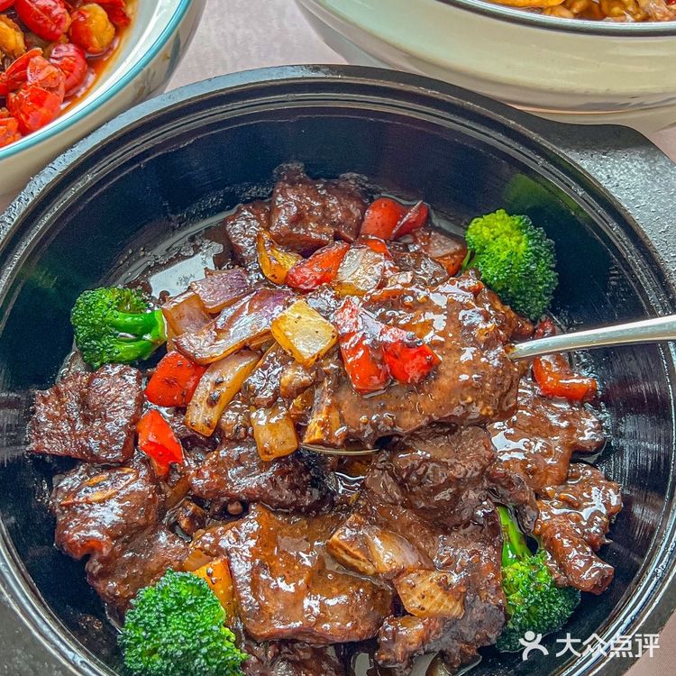 长沙岳麓山下Zui好吃湘菜馆子‼️肥肠拌饭香哭[流泪]