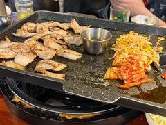-Dombe豚(黑猪肉街店)