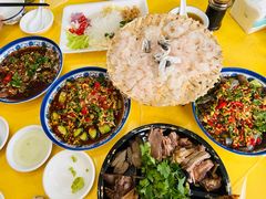 -官塘陈记鱼生·潮汕砂锅粥·牛肉火锅(潮枫路总店)