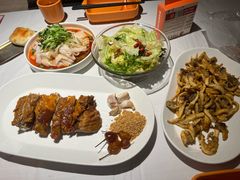 -谷丽麦馕新疆菜·清真(步步高梅溪新天地店)