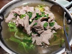 -全牛匠·乐山跷脚牛肉(西单华威约饭街店)