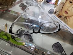 -华彬眼镜专业渐进配镜(潘家园店)