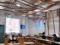大堂-小满手工粉(上海月星环球港店)