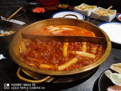 -沸炉重庆老火锅(军事博物馆店)
