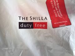 -COSMETICS & PERFUMES BY SHILLA(樟宜机场店)
