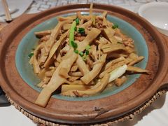 -吕氏焗小鲜•海鲜青岛菜(八大关店)