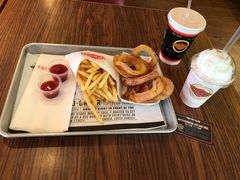 -FATBURGER 特富客汉堡(外交公寓店)