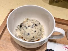 曲奇香奶-哈根达斯(卓展店)