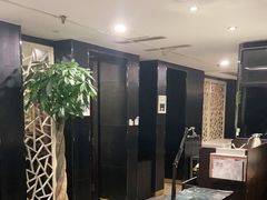 -皇城根·鲁菜济南菜·吊炉烤鸭·炒鸡鱼头(济南旗舰店)