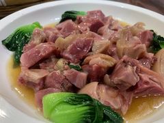 咸香猪手-东方明珠老上海8号餐厅(东方明珠广播电视塔店)