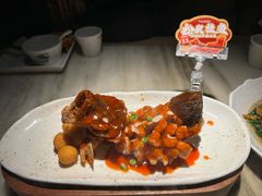 -吴越荣记苏州菜·松鼠桂鱼100%活鱼现做(月光码头店)